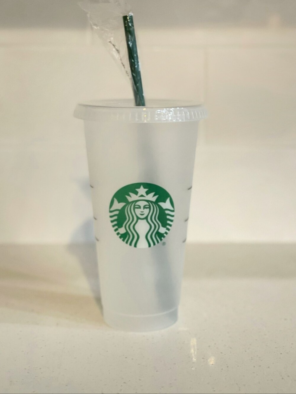 STARBUCKS 24 Oz VENTI Reusable Clear Cold Cup Tumb